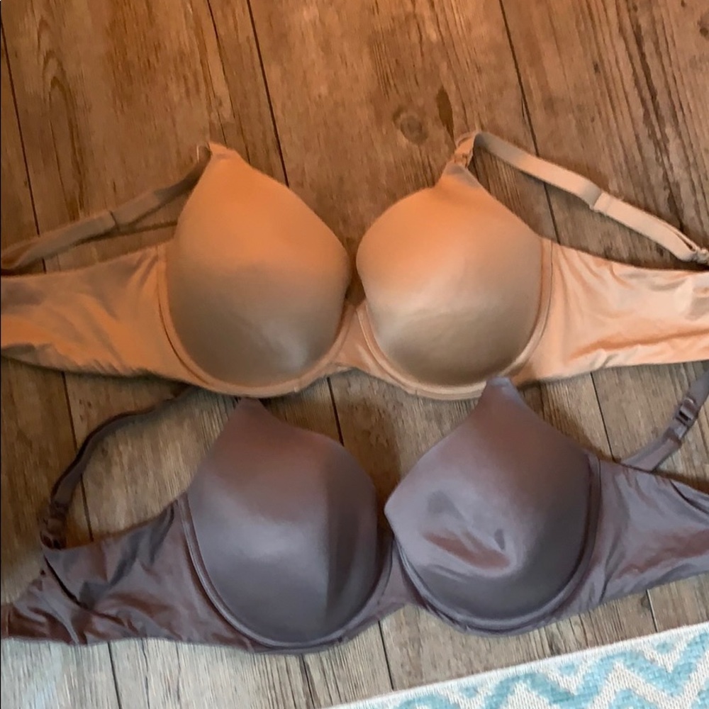 Lot of 2 Nursing Bras
